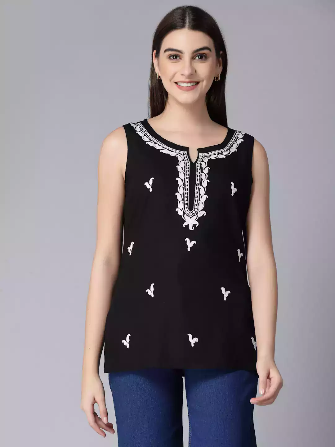 laiba-black-sleeveless-short-kurti1-1-1.webp